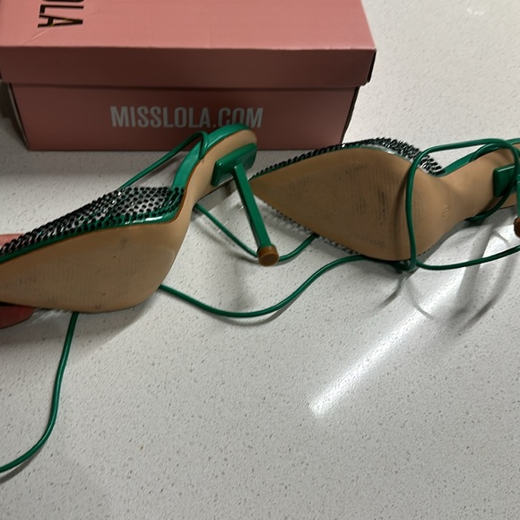 NEW Heels - Picture 6 of 6